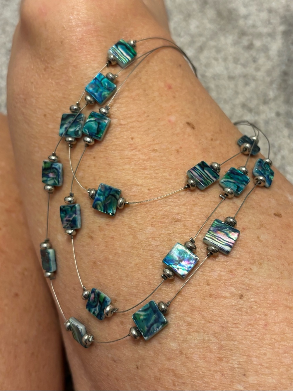💎 Multi-Strand Abalone Shell Square Bead Necklace